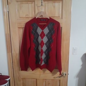 Men's wool argyle sweater